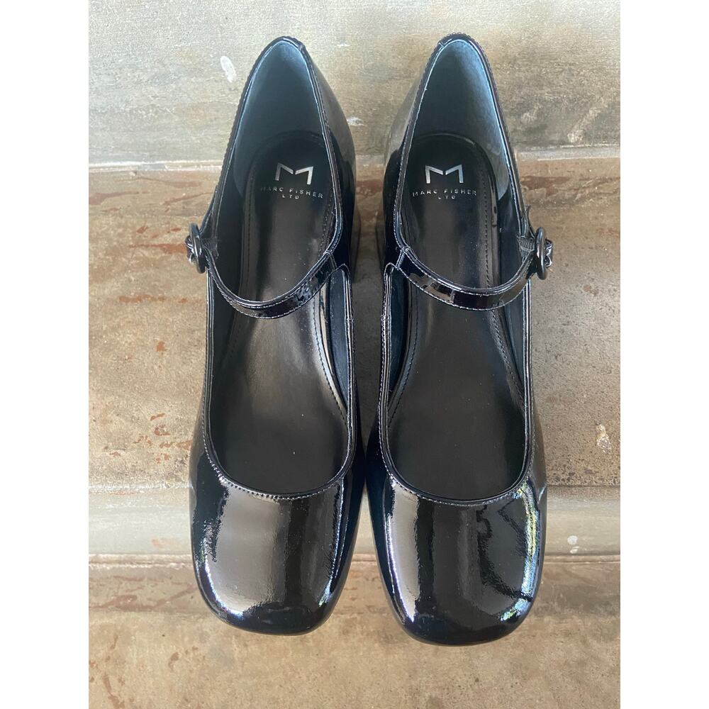Marc Fisher black patent block heel mary jane style pump - Picture 4 of 8